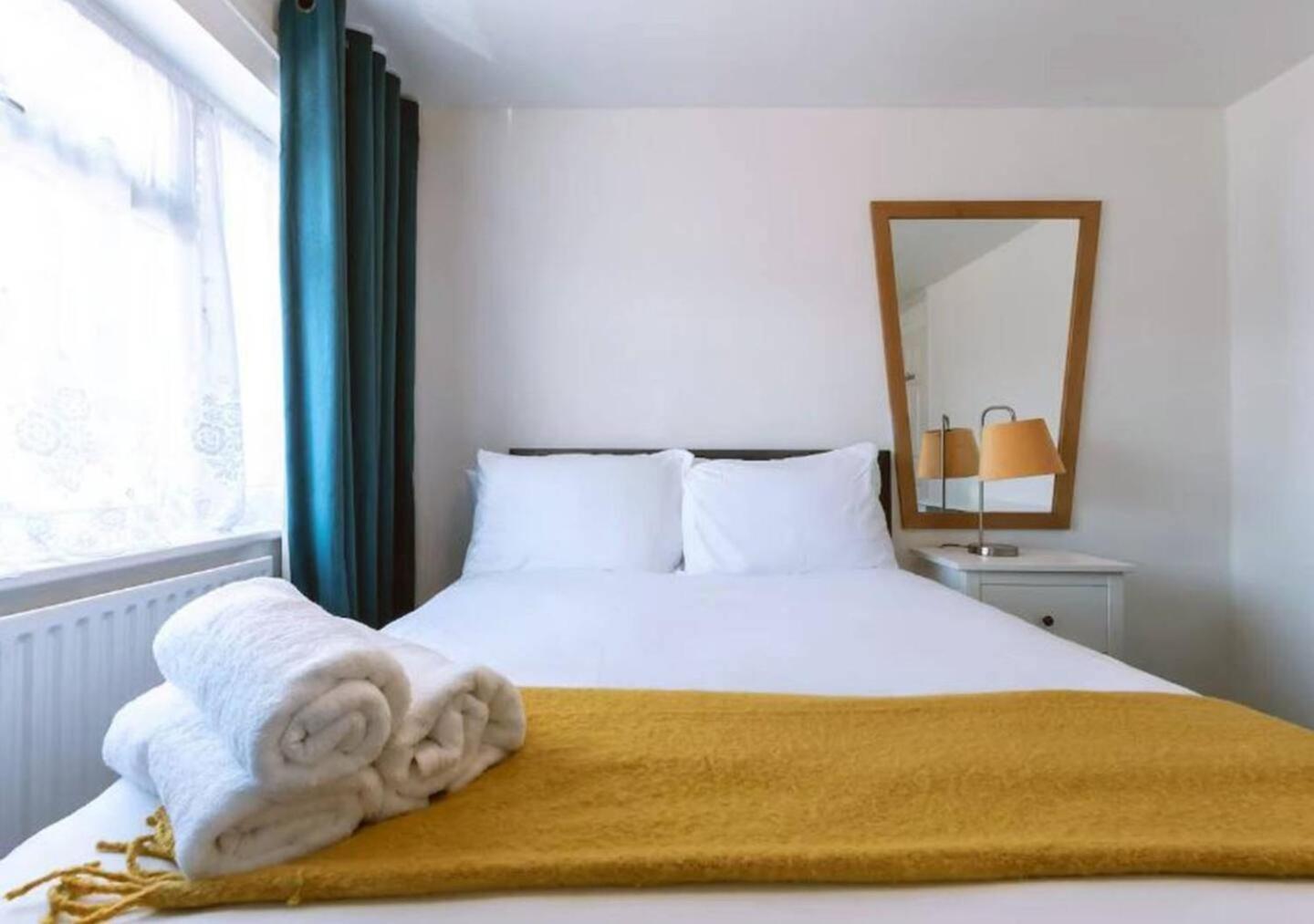 Reading - 3-Bed House - Sleeps 6 - Garden - Wifi Редінг Екстер'єр фото